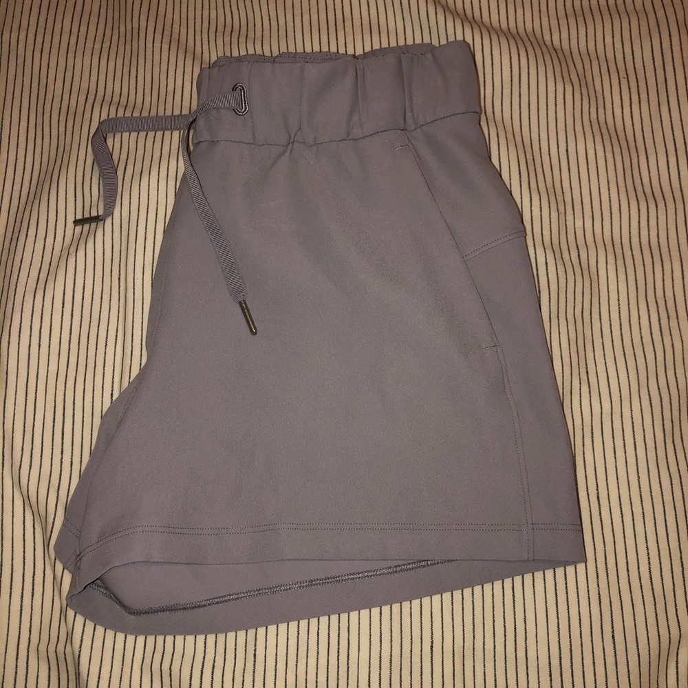 On the Fly Short *Woven 2.5”